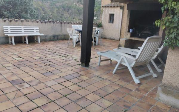 Maison à vendre    3 pièces •  Esparron-de-Verdon