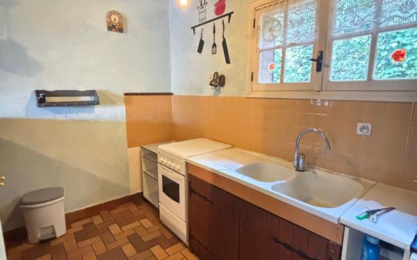 Maison à vendre    3 pièces •  Esparron-de-Verdon