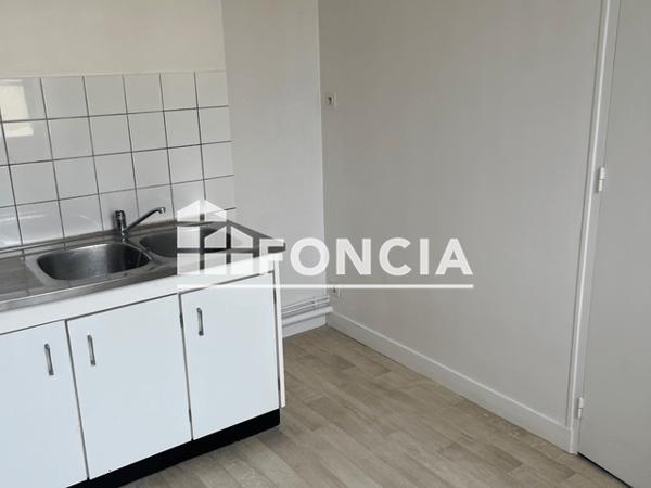 Location Appartement 2 pièces 39.27 m² - 5 IMPASSE FOULON Bagnoles De L'orne 61140