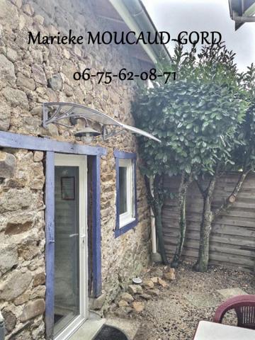 Beauzac Restaurant avec son habitation et son gîte sur 1000m² de terrain clos 299 000
