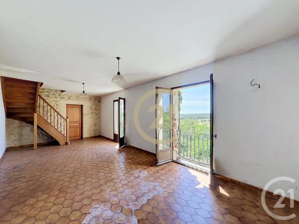Maison à vendre  7 pièces - 166,27 m 2   UZES  - 30