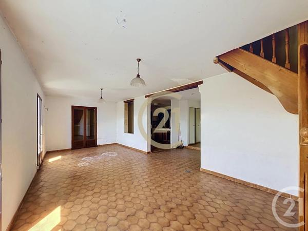 Maison à vendre  7 pièces - 166,27 m 2   UZES  - 30