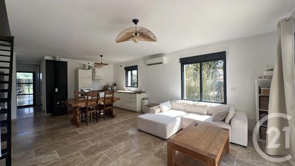 Maison à vendre  7 pièces - 166,27 m 2   UZES  - 30