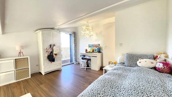 Superbe Villa moderne au calme à proximité du lac !