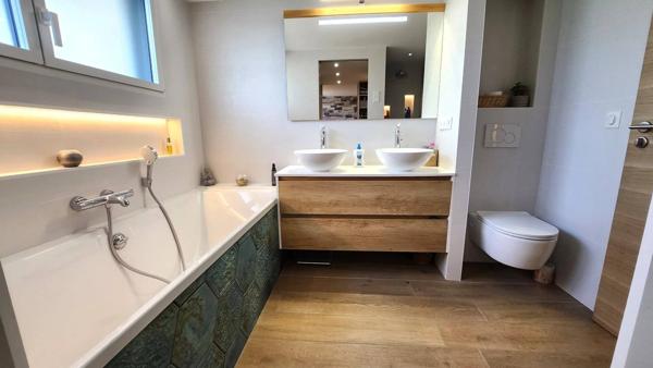 Superbe Villa moderne au calme à proximité du lac !