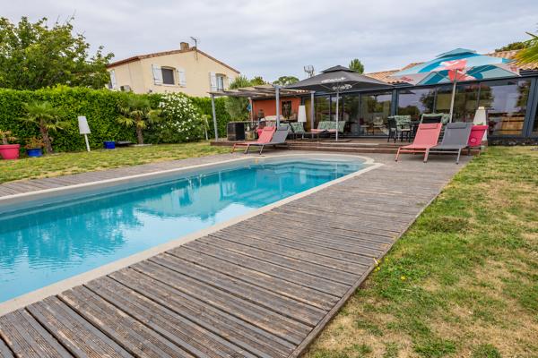 Maison
         6 pièces
        - 201 m² 609 000 €*
