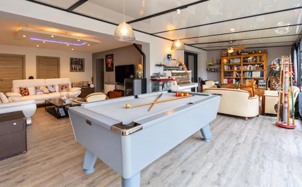 Maison
         6 pièces
        - 201 m² 609 000 €*