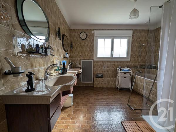 Maison à vendre  5 pièces - 140 m2 BEAUVOIR SUR MER - 85