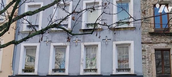 Cherbourg en Cotentin CHERBOURG CENTRE immeuble de Trois appartements loués