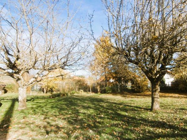 Vente                                                      Villa
                        
                     6 pièces                      148 m2                     à Saint-Hilaire-de-la-Côte