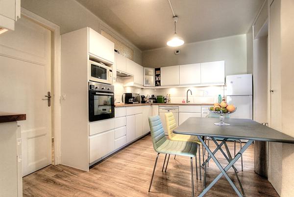 Appartement de standing avec cave et grenier 134 m2 centre ville Chambéry