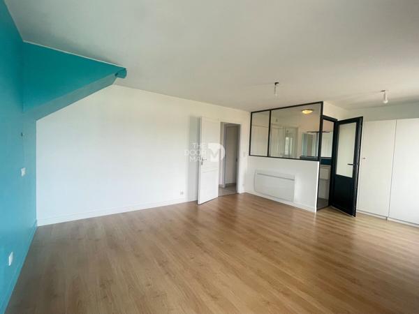 Maison - Vendu - 241 m² - BALLAN-MIRE | The Door Man