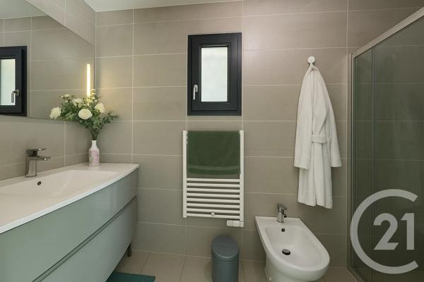 Maison à vendre  6 pièces - 150 m 2   MONTAUBAN  - 82