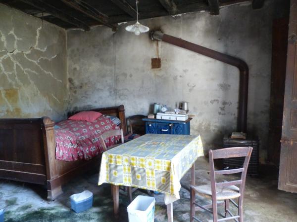 Maison à vendre 3 pièces LOUIN (79) TERRAIN 1368 m²