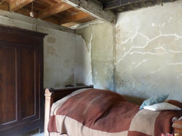 Maison à vendre 3 pièces LOUIN (79) TERRAIN 1368 m²