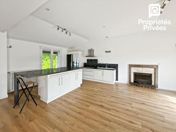 EXCLUSIVITÉ - Maison 155 m² - Véranda 27 m² - Piscine et Garage Indépendant 70 m² - Annexe 12 m² Fort Potentiel