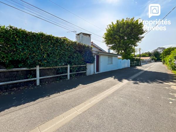 EXCLUSIVITÉ - Maison 155 m² - Véranda 27 m² - Piscine et Garage Indépendant 70 m² - Annexe 12 m² Fort Potentiel