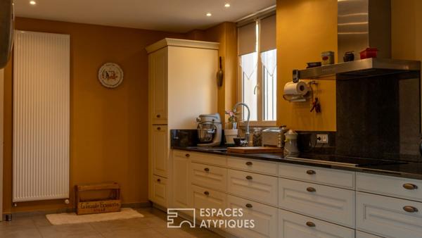 Maison de Maître rénovée avec jardin et piscine