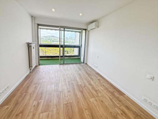 Appartement Le Cannet 2 pièces 57.16 m2