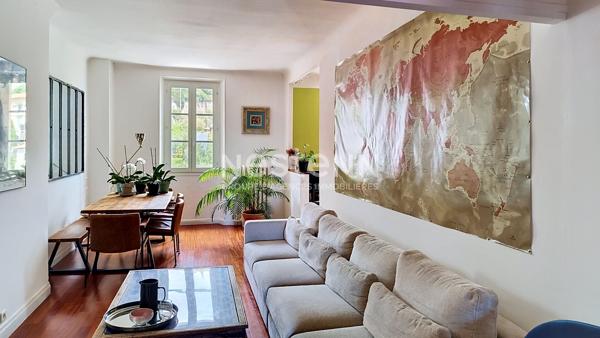 Appartement d'exception de 95 m² en dernier étage avec vue sur mer à Grasse