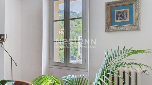 Appartement d'exception de 95 m² en dernier étage avec vue sur mer à Grasse
