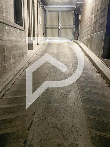 Parking / box 9 m2
