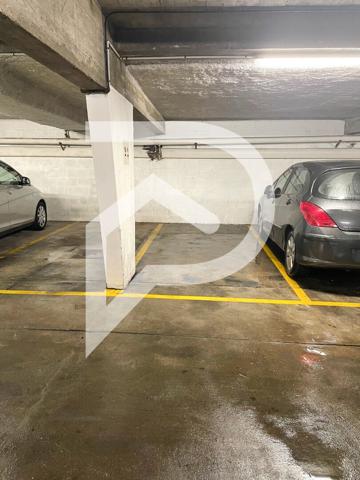 Parking / box 9 m2