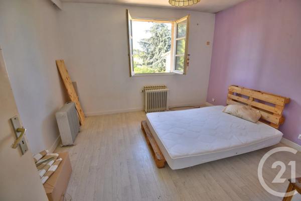 Maison à vendre  6 pièces - 162,97 m 2   GENISSIEUX  - 26