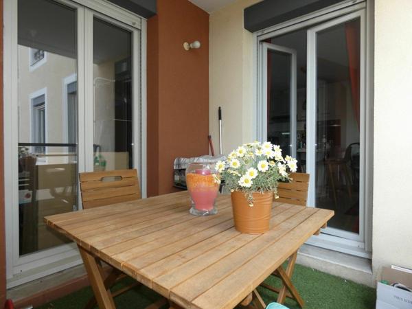 Appartement à louer    2 pièces • 44,70 m2 Oullins