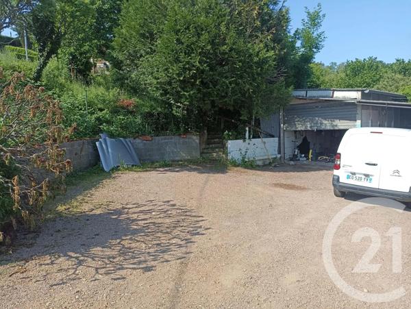 Maison à vendre  6 pièces - 121 m 2   ST DENIS DE CABANNE  - 42