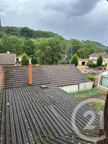 Maison à vendre  6 pièces - 121 m 2   ST DENIS DE CABANNE  - 42