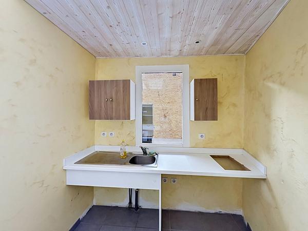 Bureau et entrepôt  à louer dans le centre  ville Yssingeaux