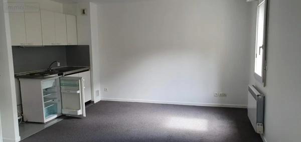 Location - Appartement Cambrai 59400 1 pièce 33 m 2