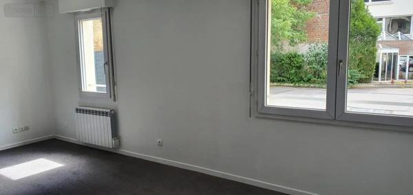Location - Appartement Cambrai 59400 1 pièce 33 m 2