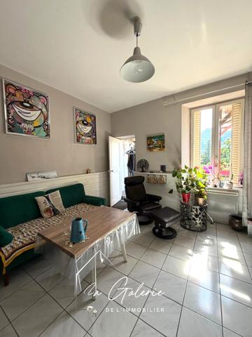 BEL APPARTEMENT A VENDRE AVEC TERRASSE AU TOUVET