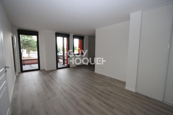 Appartement 2 pièces à louer à FLEURY LES AUBRAIS