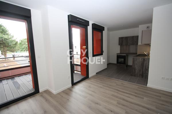 Appartement 2 pièces à louer à FLEURY LES AUBRAIS