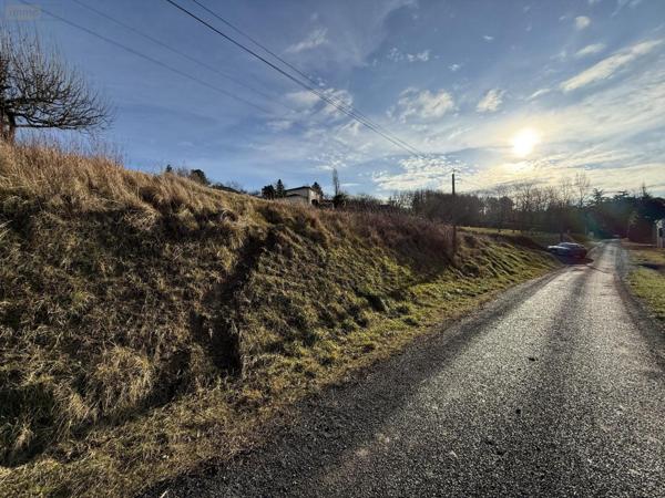 Terrain à Batir à vendre à Le Vernet dans l'Allier (03200), ref : 2025/915-03020