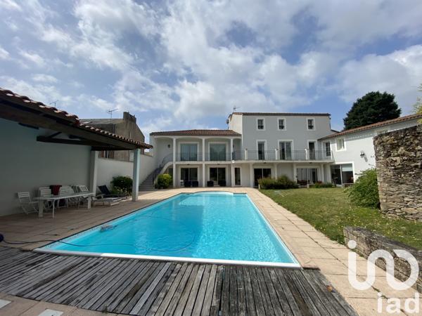 Maison à vendre 12 pièces 424 m² Les Herbiers