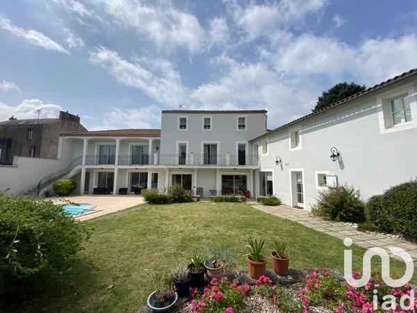 Maison à vendre 12 pièces 424 m² Les Herbiers