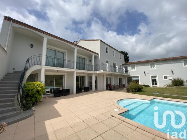 Maison à vendre 12 pièces 424 m² Les Herbiers