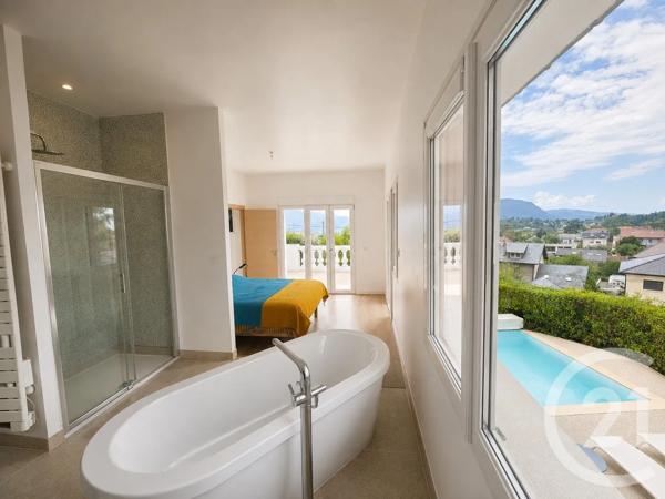Maison à vendre  4 pièces - 172 m 2   MOUXY  - 73
