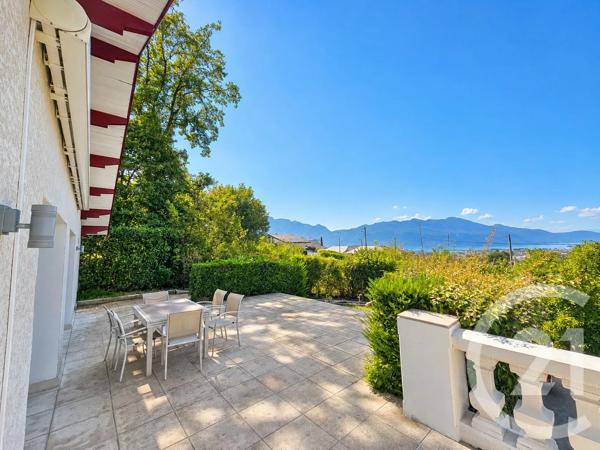 Maison à vendre  4 pièces - 172 m 2   MOUXY  - 73