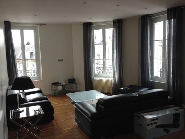 APPARTEMENT F3 EN HYPER CENTRE