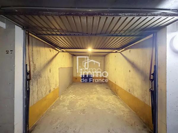 Parking / Box à vendre à Oyonnax (01100)