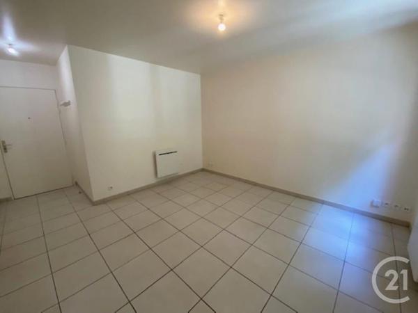 Appartement F2 à vendre  2 pièces - 40,23 m2 EPERNON - 28