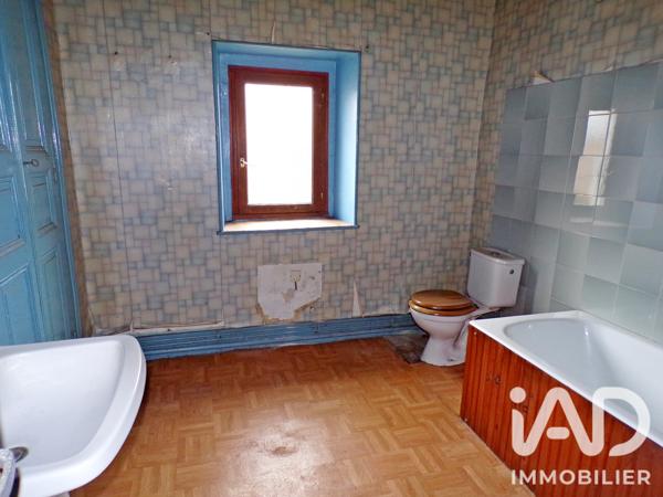 Maison à vendre 6 pièces 140 m² Saint-Genou