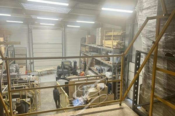 Vente - LOCAL D'ACTIVITE 1750 m 2