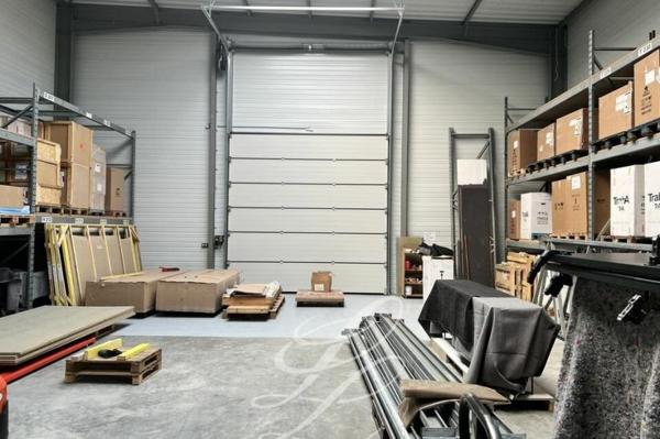 Vente - LOCAL D'ACTIVITE 1750 m 2