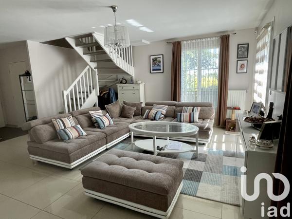 Maison à vendre 5 pièces 130 m² Saint-Pierre-du-Perray